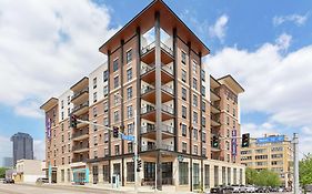 Hampton Inn Suites Kansas City Downtown Crossroads